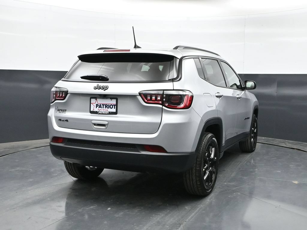 New 2026 Jeep Compass Latitude AWD/4WD image 28
