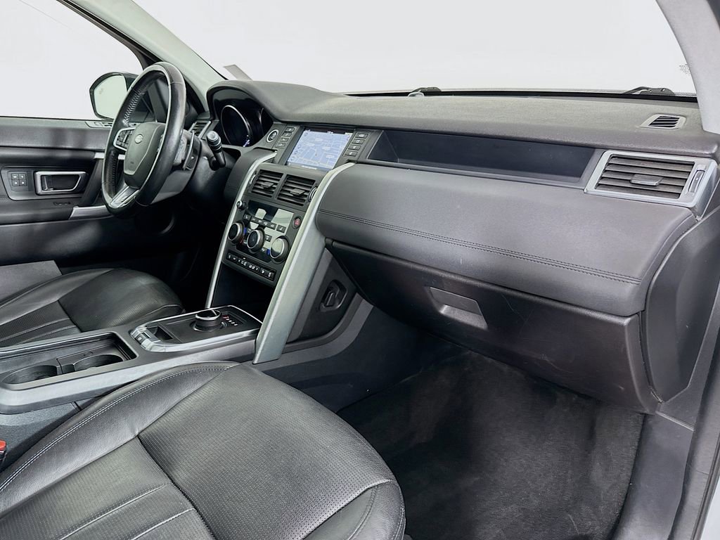 Used 2018 Land Rover Discovery Sport HSE AWD/4WD image 31