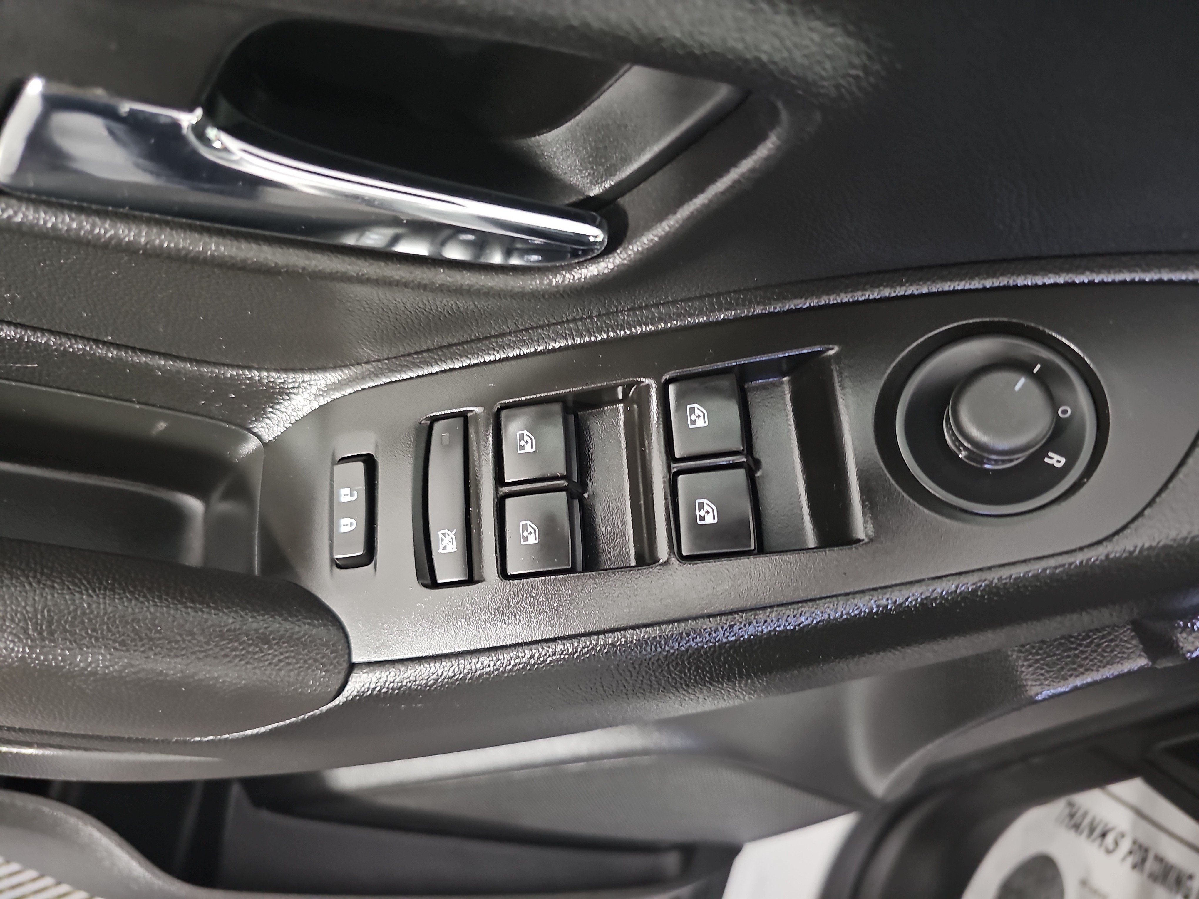 Used 2020 Chevrolet Trax LT w/ LT Convenience Package FWD image 16