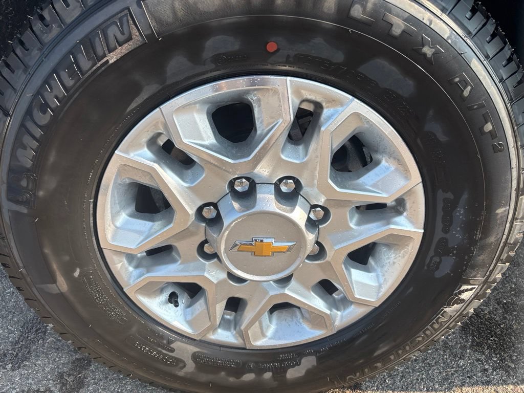 New 2026 Chevrolet Silverado 2500 LTZ w/ LTZ Plus Package AWD/4WD image 12