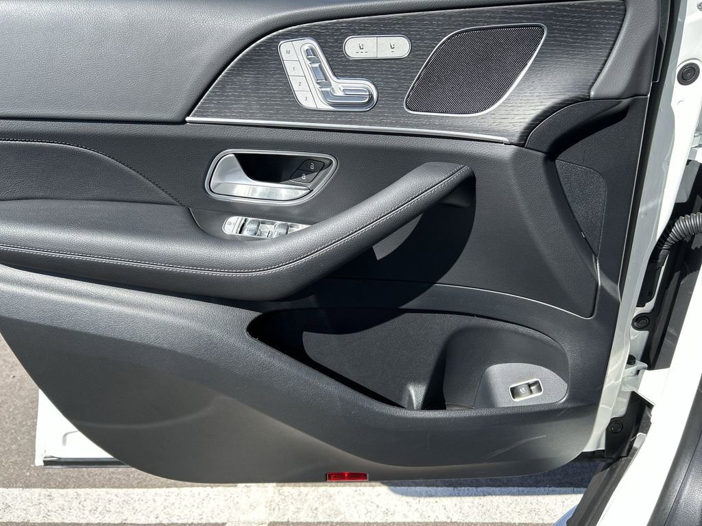 Used 2025 Mercedes-Benz GLE 450 4MATIC Coupe image 23
