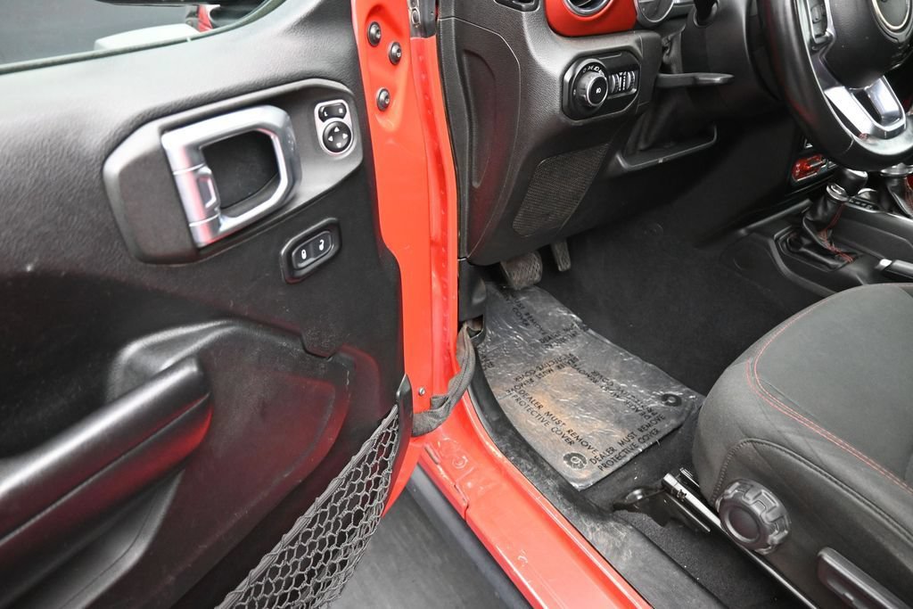 Used 2020 Jeep Wrangler Unlimited Rubicon AWD/4WD image 4