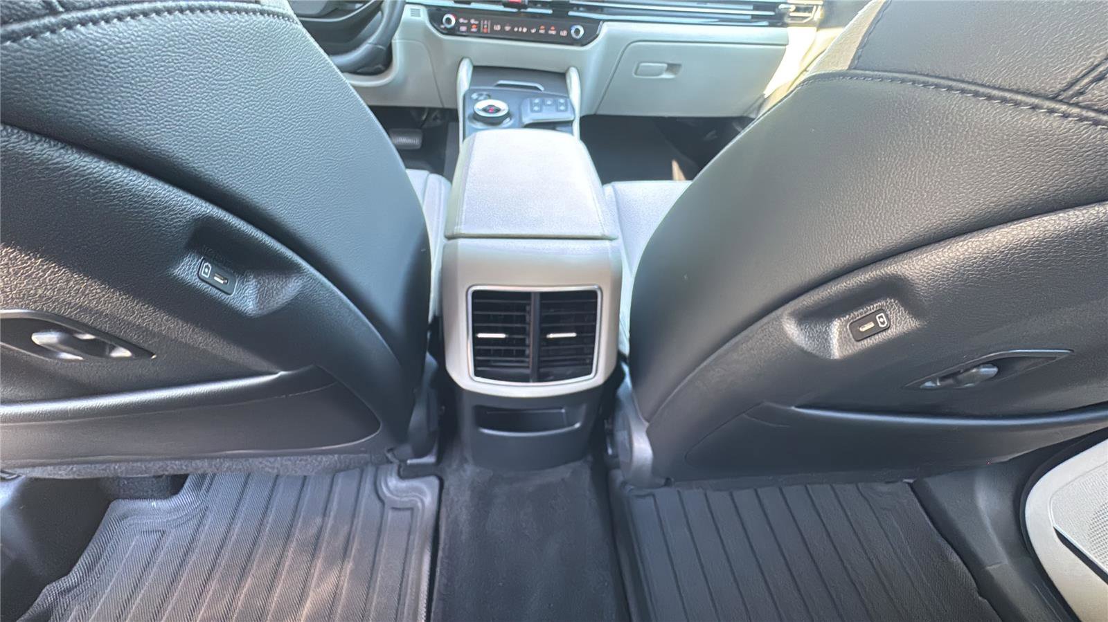 Used 2026 Kia Sportage SX Prestige image 23