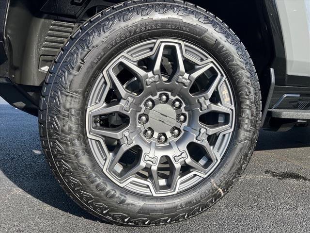 New 2025 GMC Hummer EV 3X image 13