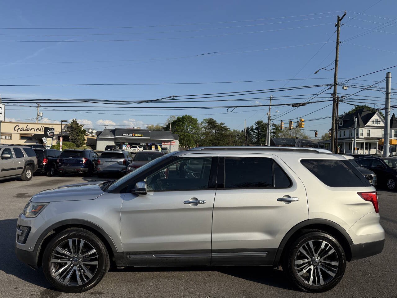 Used 2016 Ford Explorer Platinum AWD/4WD image 5