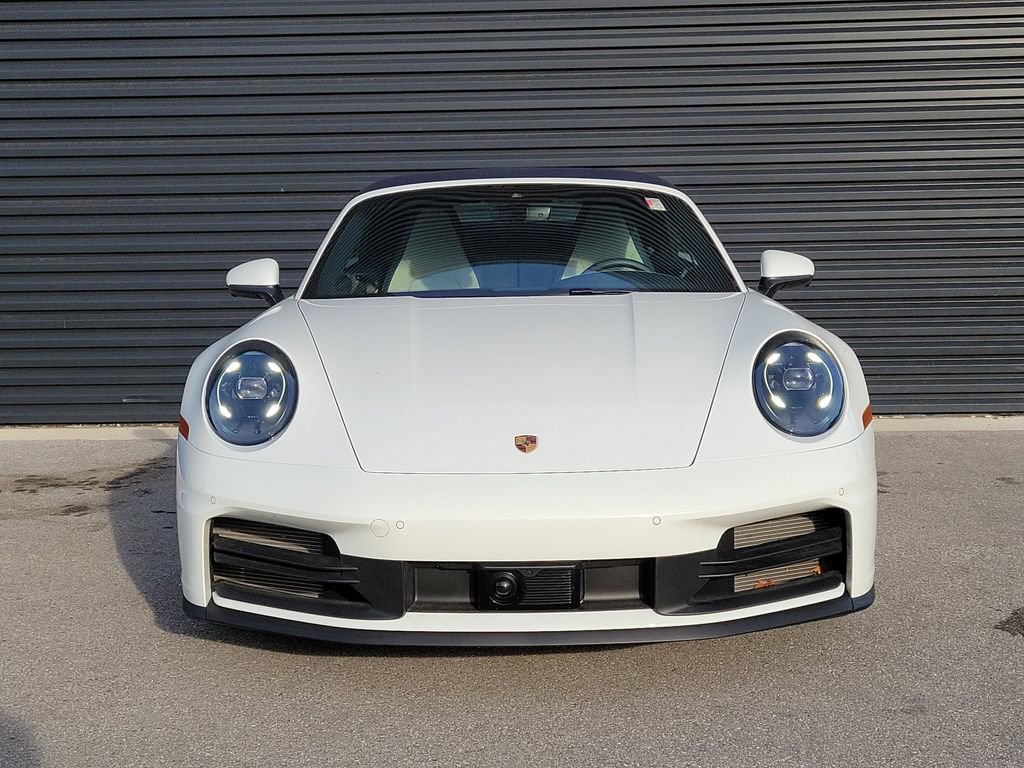 Certified 2025 Porsche 911 Carrera image 10