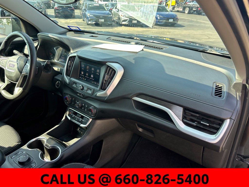 Used 2022 GMC Terrain SLE w/ Driver Convenience Package FWD image 6