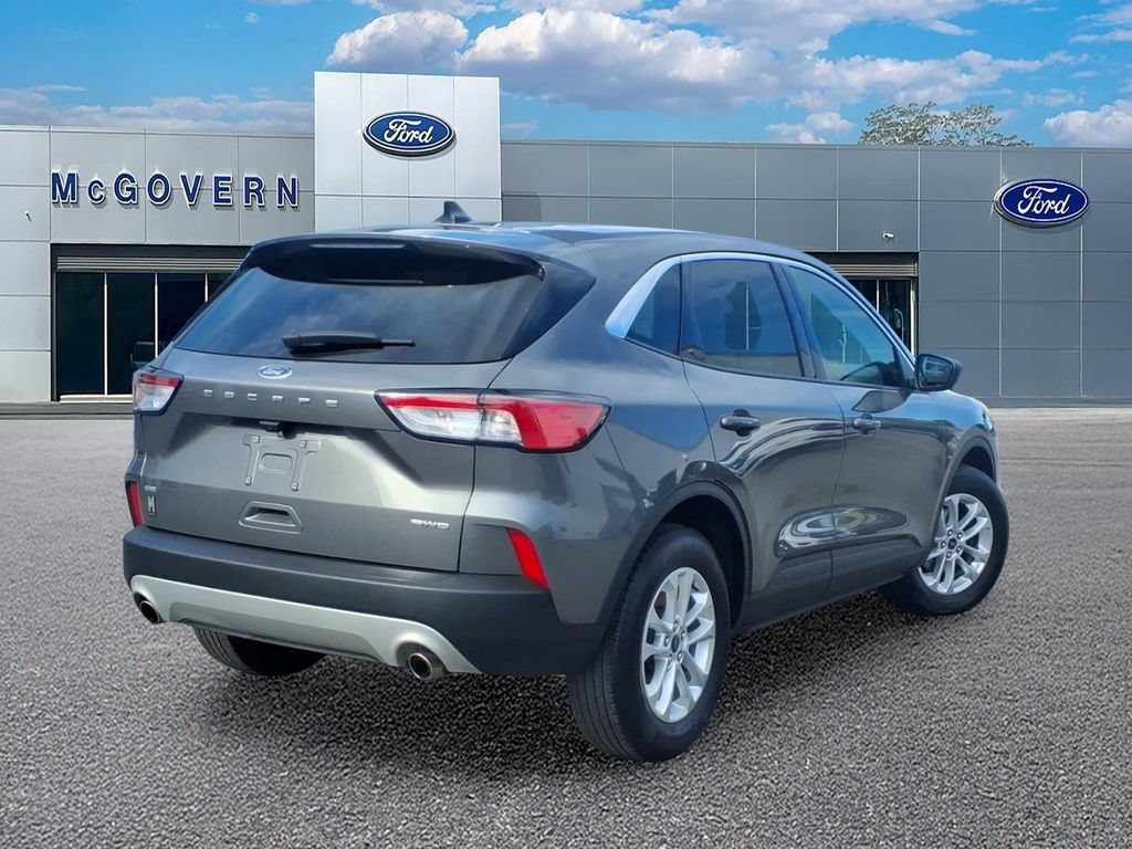 Used 2022 Ford Escape SE w/ Cold Weather Package AWD/4WD image 6