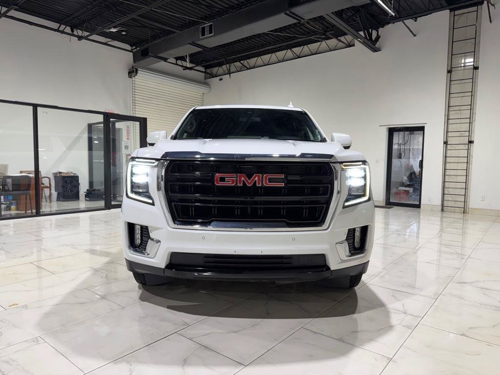Used 2021 GMC Yukon XL SLE w/ Gmc Pro Safety Plus Package AWD/4WD image 3