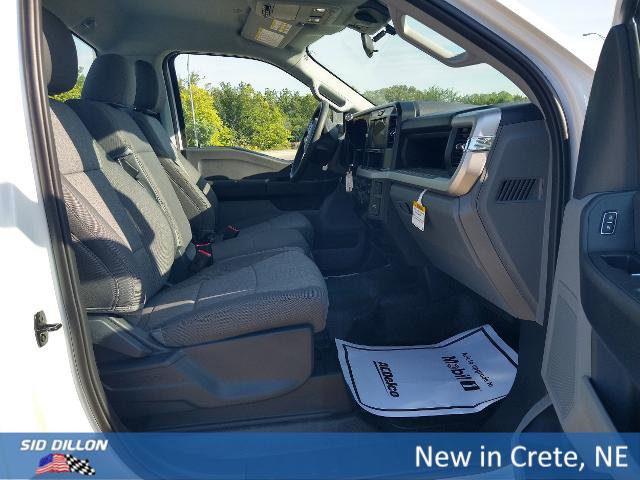 New 2026 Ford F250 XL w/ XL Chrome Package image 22