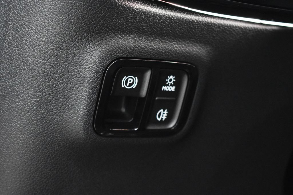 Certified 2026 Mercedes-Benz CLA 350 image 18