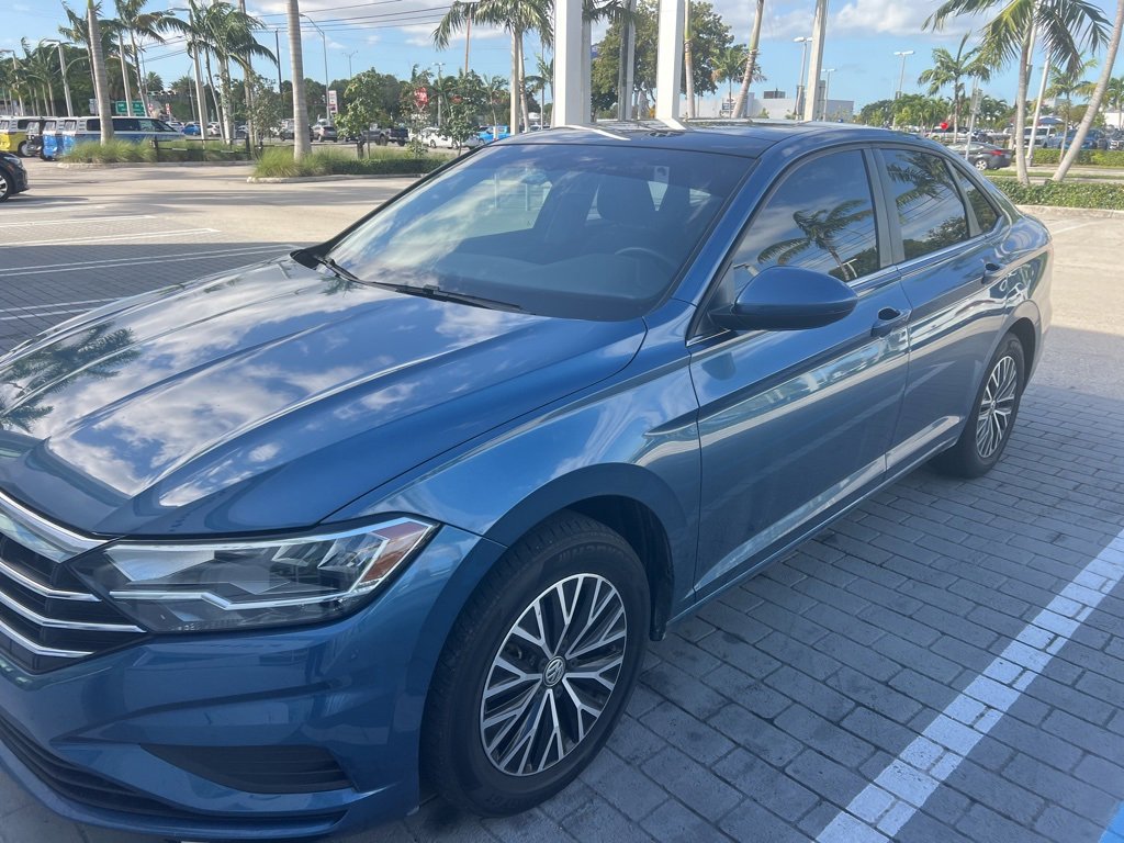 Certified 2021 Volkswagen Jetta SE w/ SE Cold Weather Package