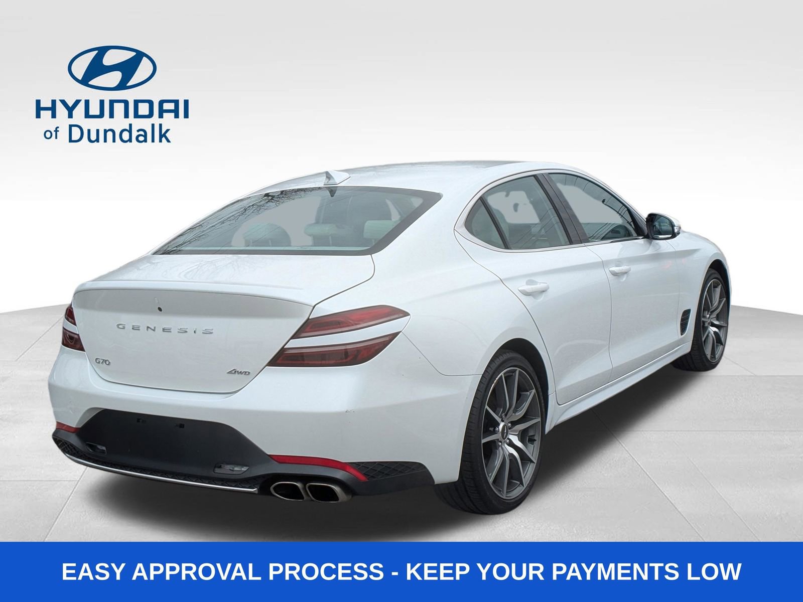 Used 2023 Genesis G70 2.0T image 8
