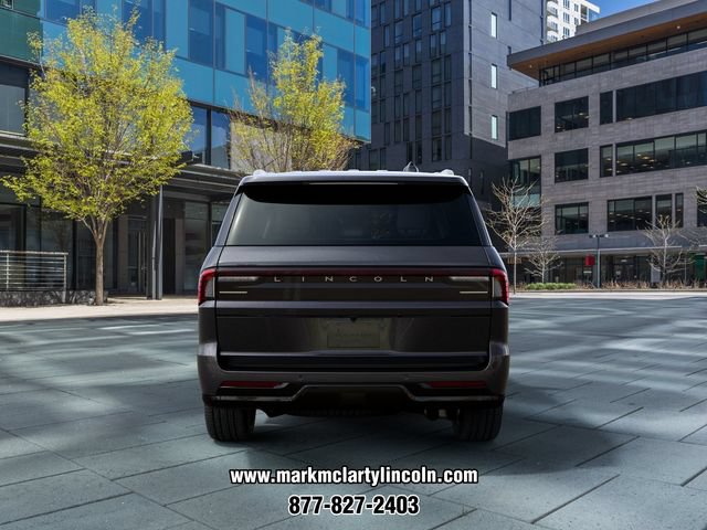 New 2027 Lincoln Navigator Premiere RWD image 7
