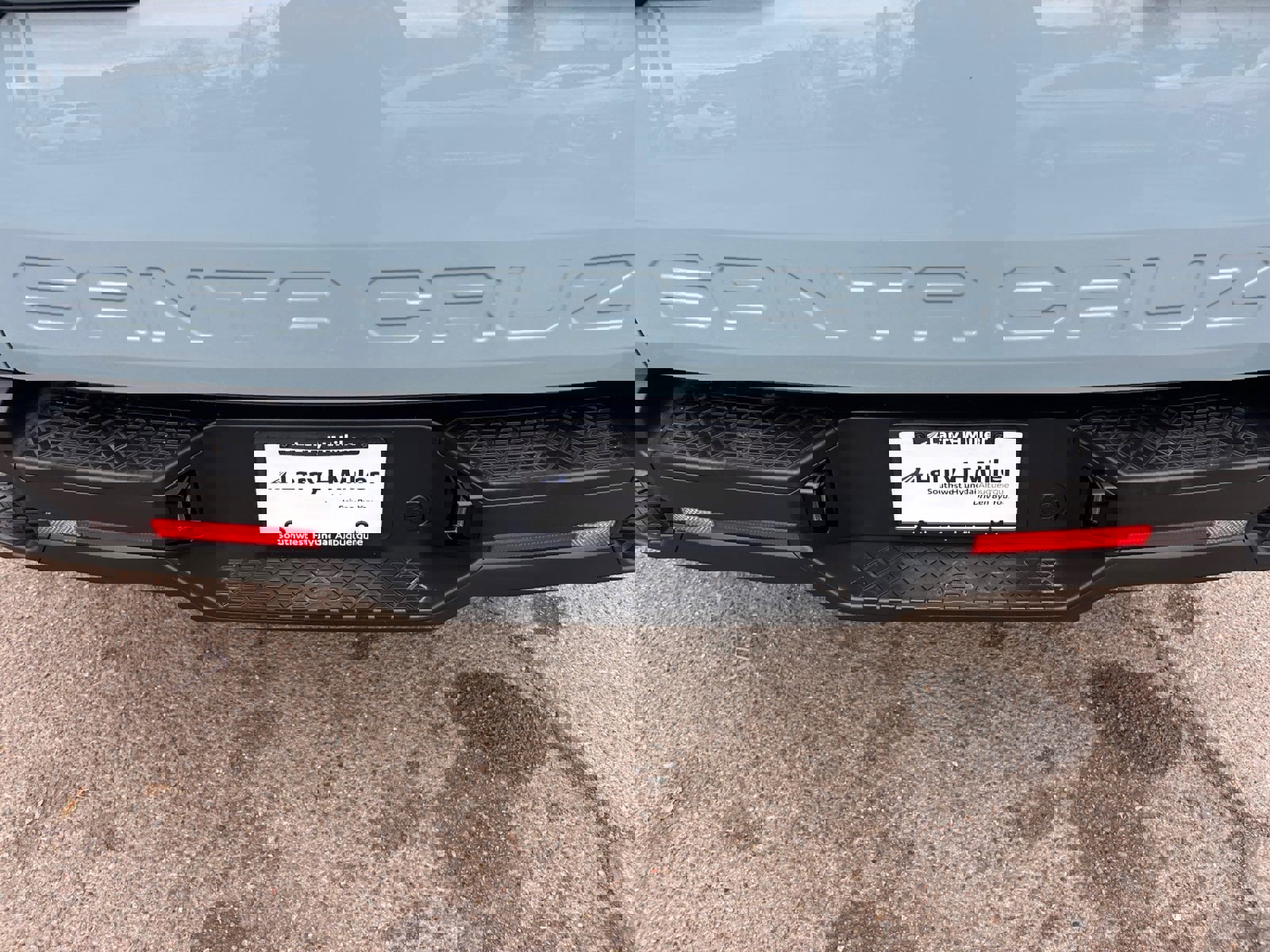 Used 2025 Hyundai Santa Cruz SE image 27