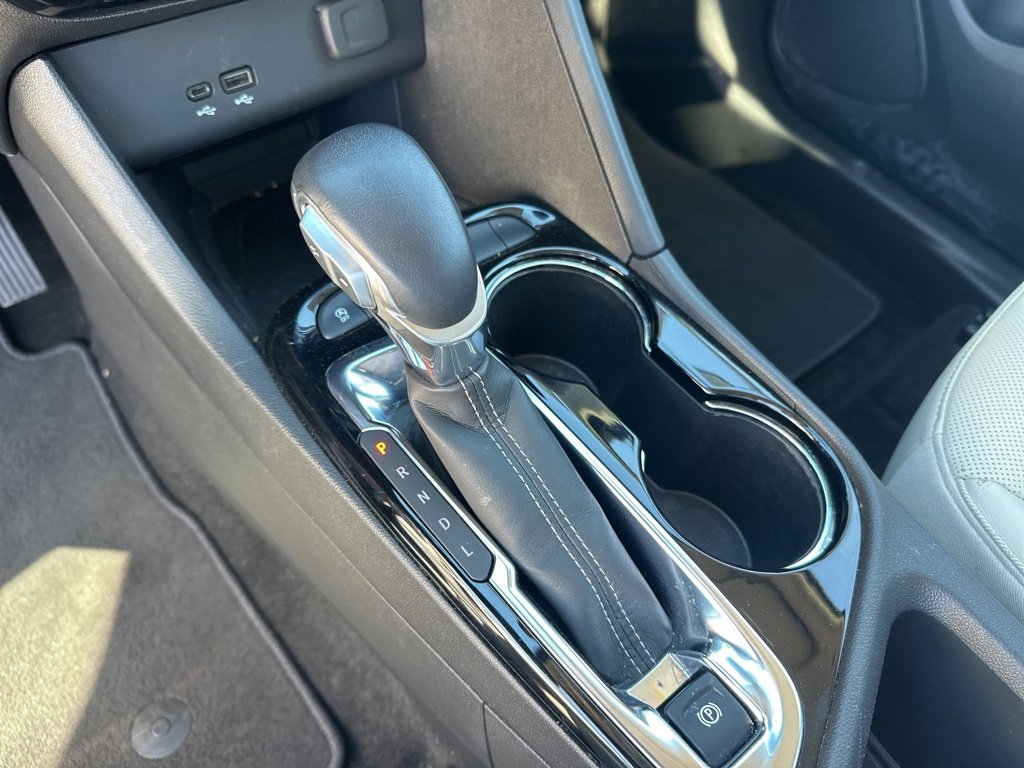 Certified 2024 Buick Encore GX Sport Touring image 20