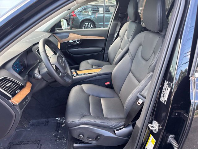 Certified 2025 Volvo XC90 T8 Plus AWD/4WD image 20