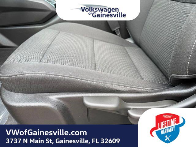 Used 2024 Chevrolet Colorado LT w/ LT Convenience Package AWD/4WD image 16