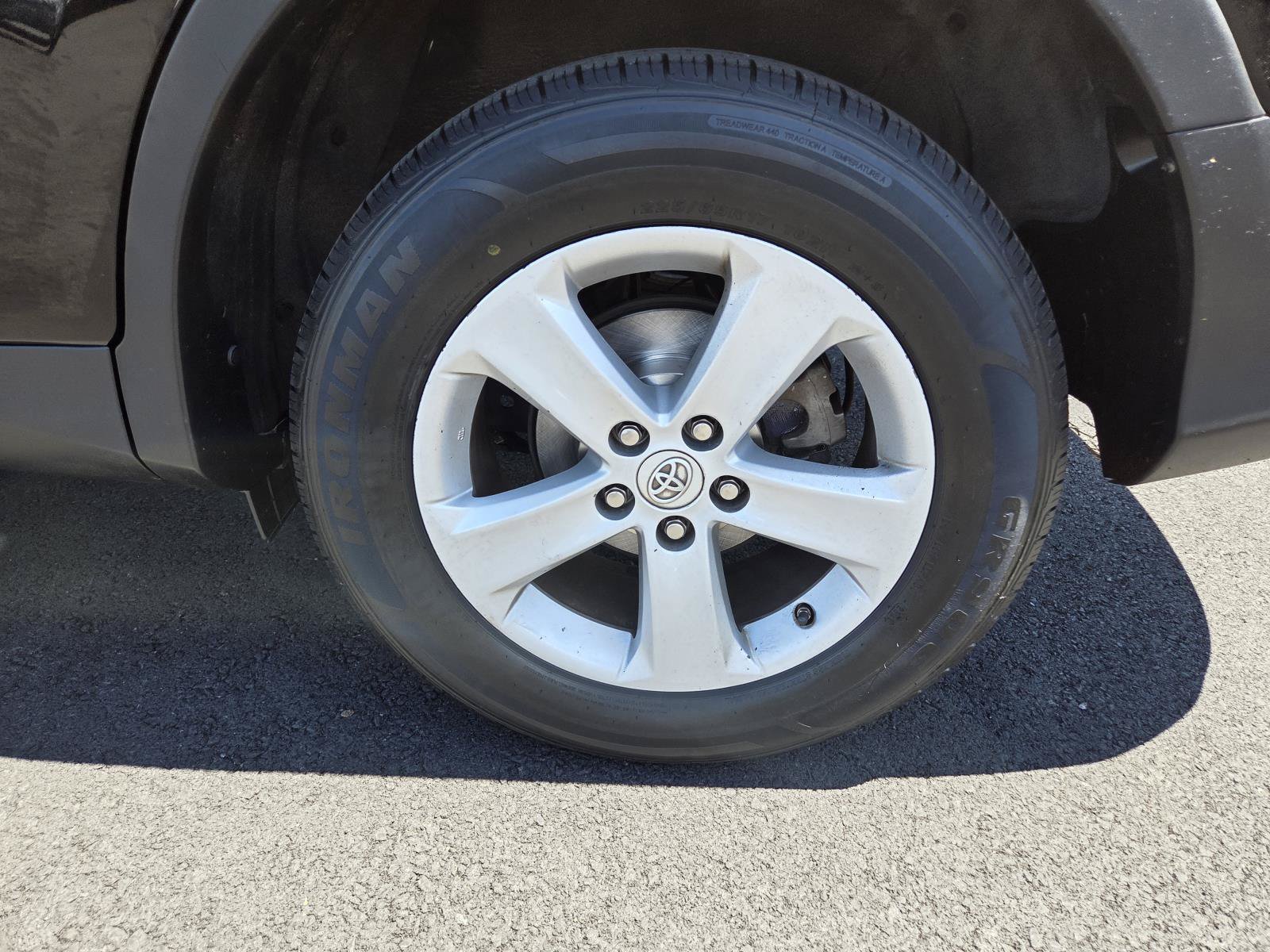 Used 2014 Toyota RAV4 XLE FWD image 9
