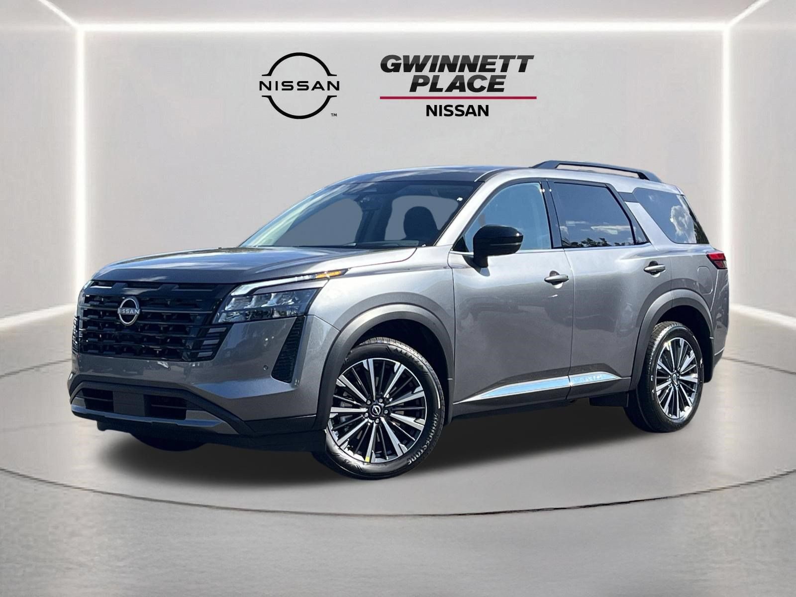 New 2026 Nissan Pathfinder Platinum FWD image 1