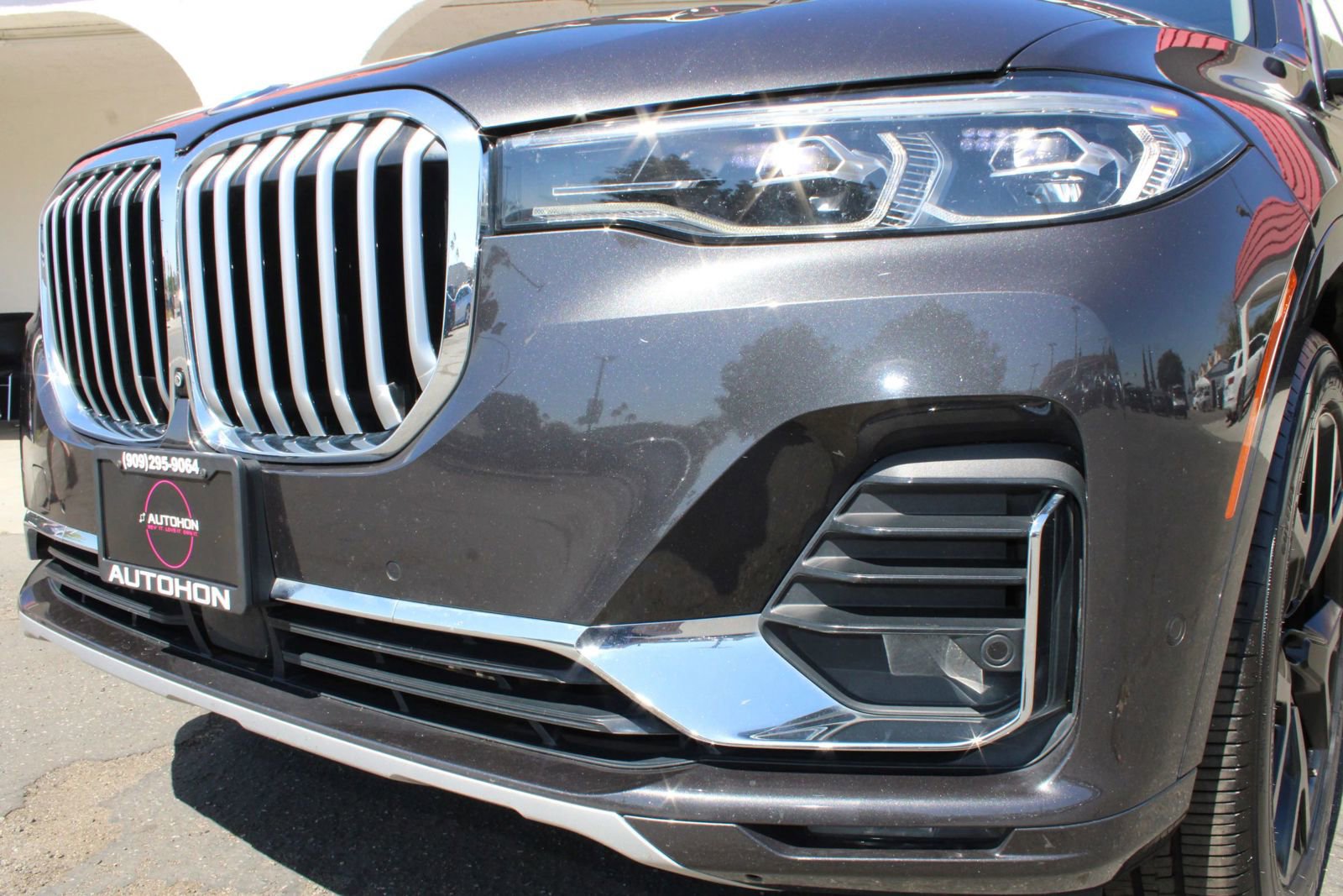 Used 2022 BMW X7 xDrive40i w/ Premium Package image 7