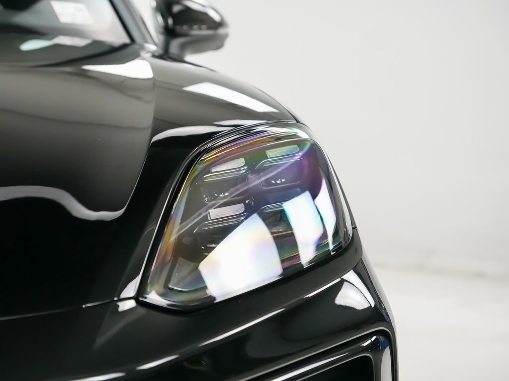 New 2026 Porsche Cayenne image 7