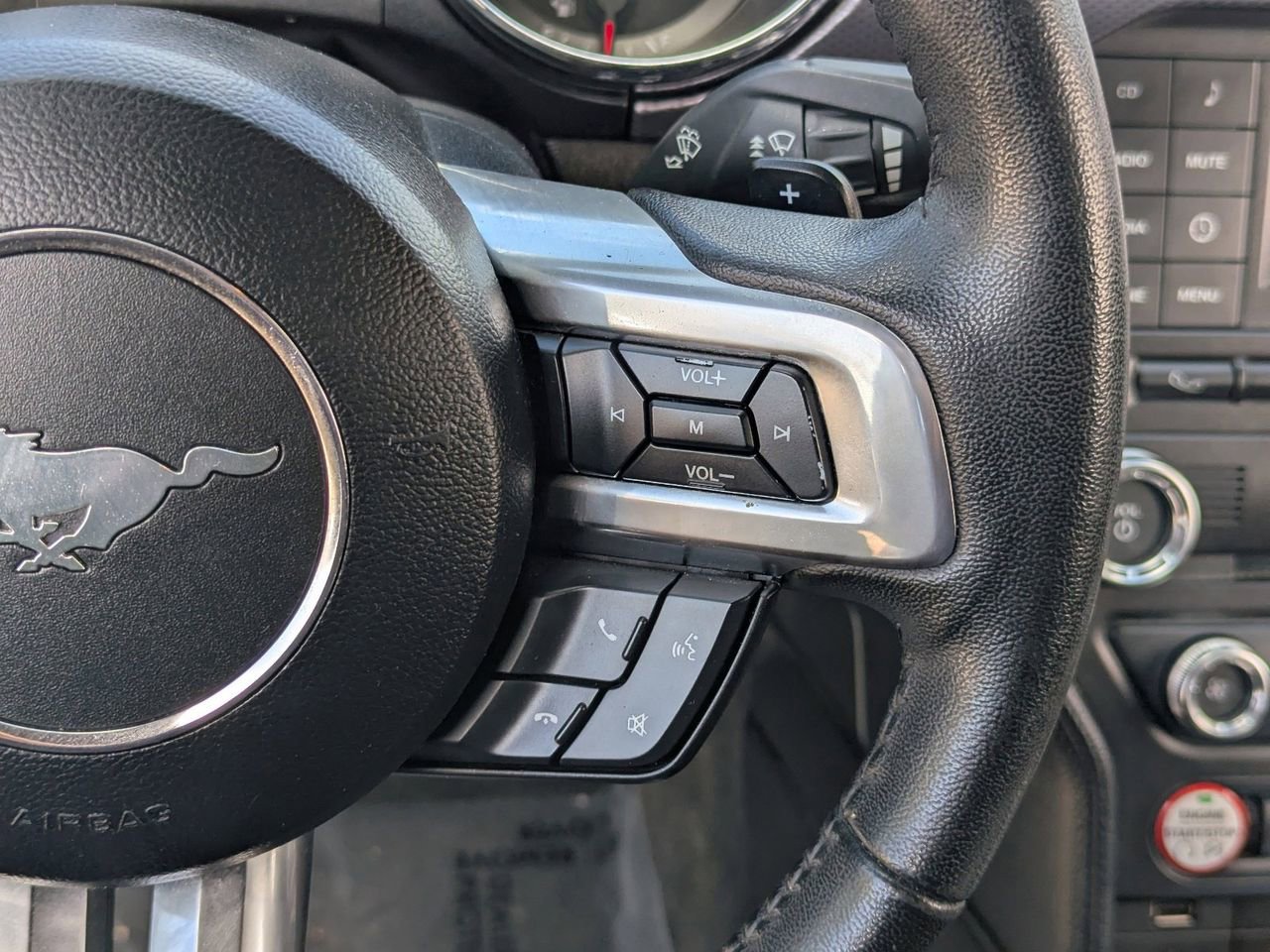 Used 2017 Ford Mustang GT RWD image 21