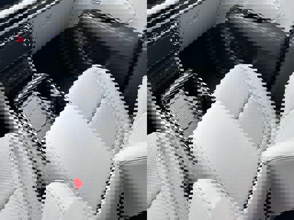 Used 2025 Hyundai Tucson Limited image 20