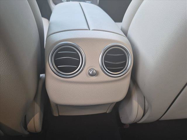 Used 2022 Mercedes-Benz E 350 Sedan image 17