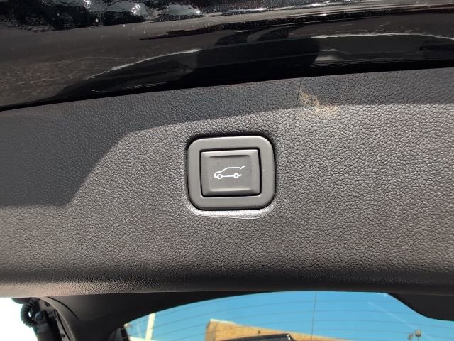 New 2025 Chevrolet Blazer LT w/ LPO, Floor Liner Package image 11