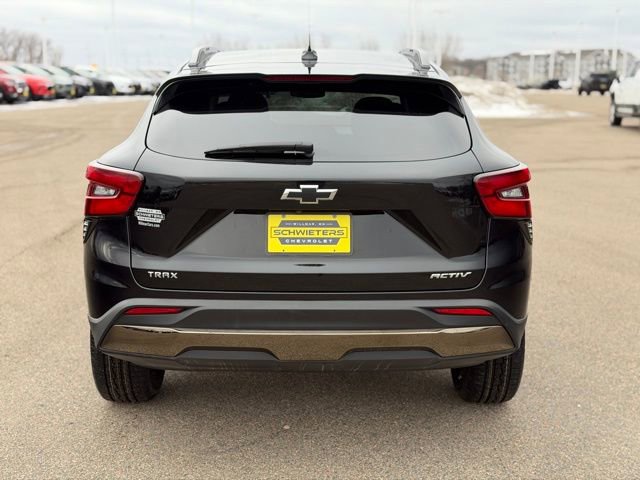 Used 2025 Chevrolet Trax ACTIV image 7