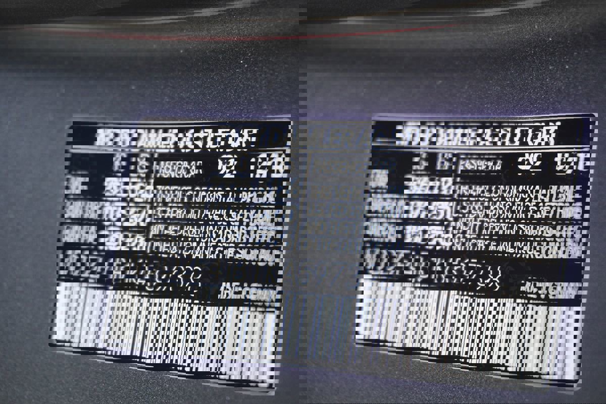 Used 2019 Mercedes-Benz E 300 image 34