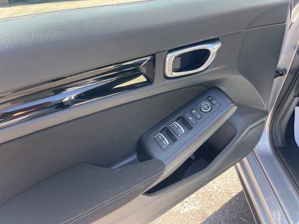 Used 2026 Honda Civic Sport image 9