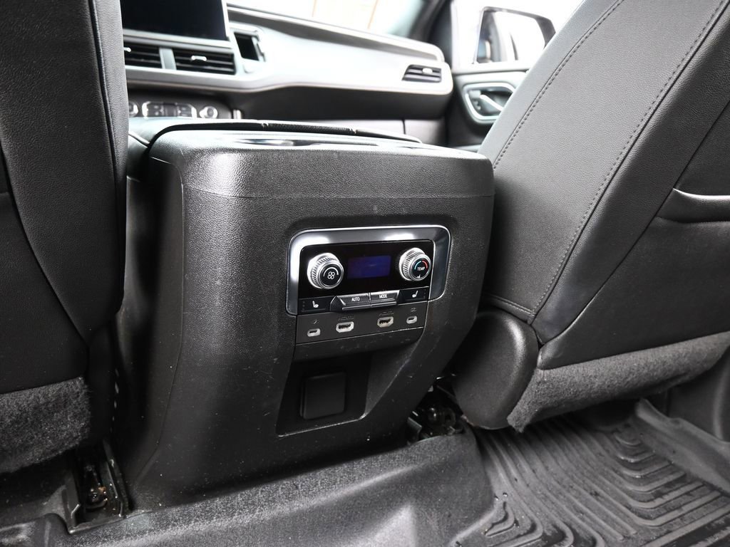 Used 2022 GMC Yukon XL AT4 w/ AT4 Premium Package image 47