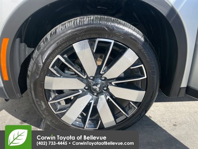 Used 2025 Mitsubishi Outlander SE image 26