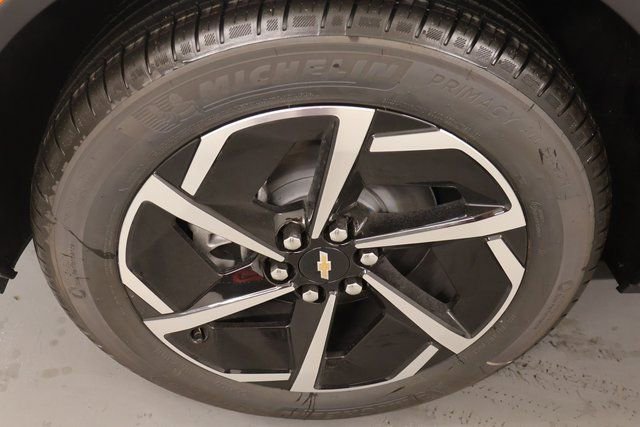 New 2026 Chevrolet Equinox EV LT image 7