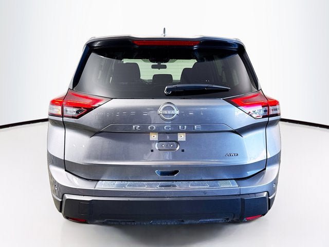 Certified 2026 Nissan Rogue SV AWD/4WD image 6