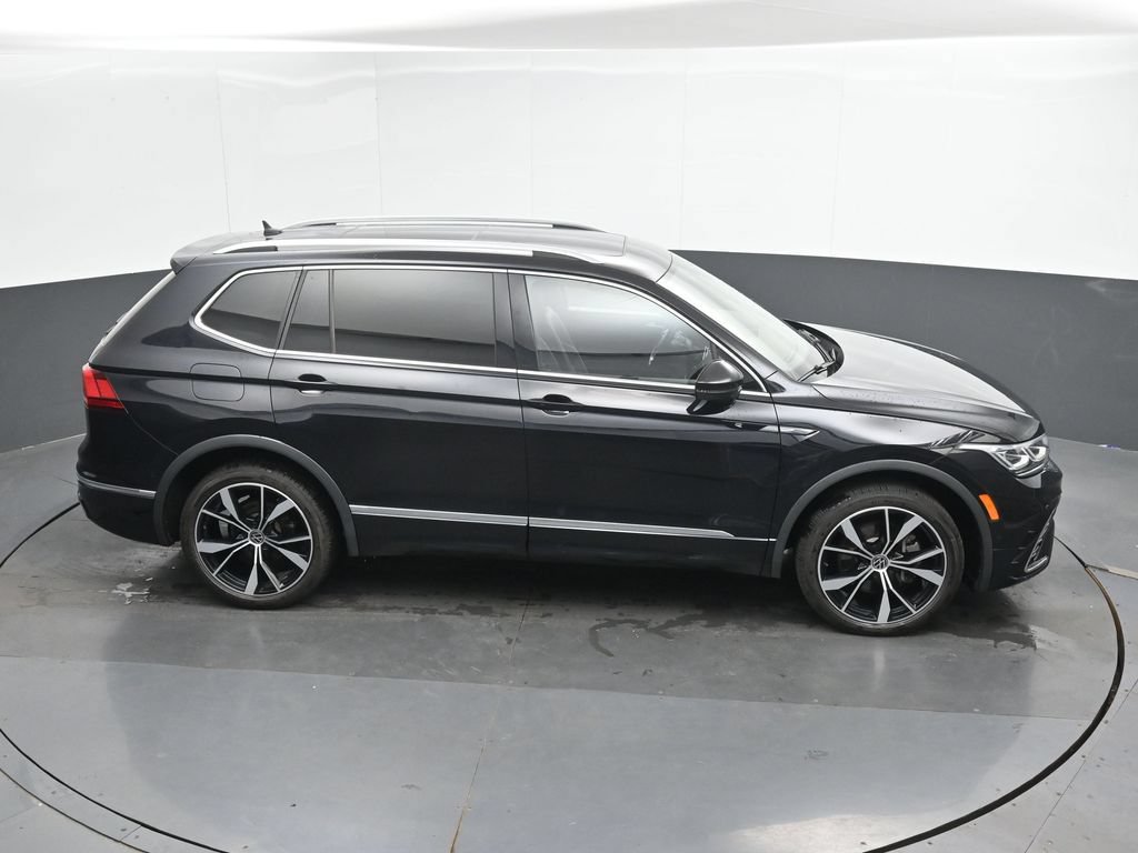 Used 2022 Volkswagen Tiguan SEL R-Line AWD/4WD image 33