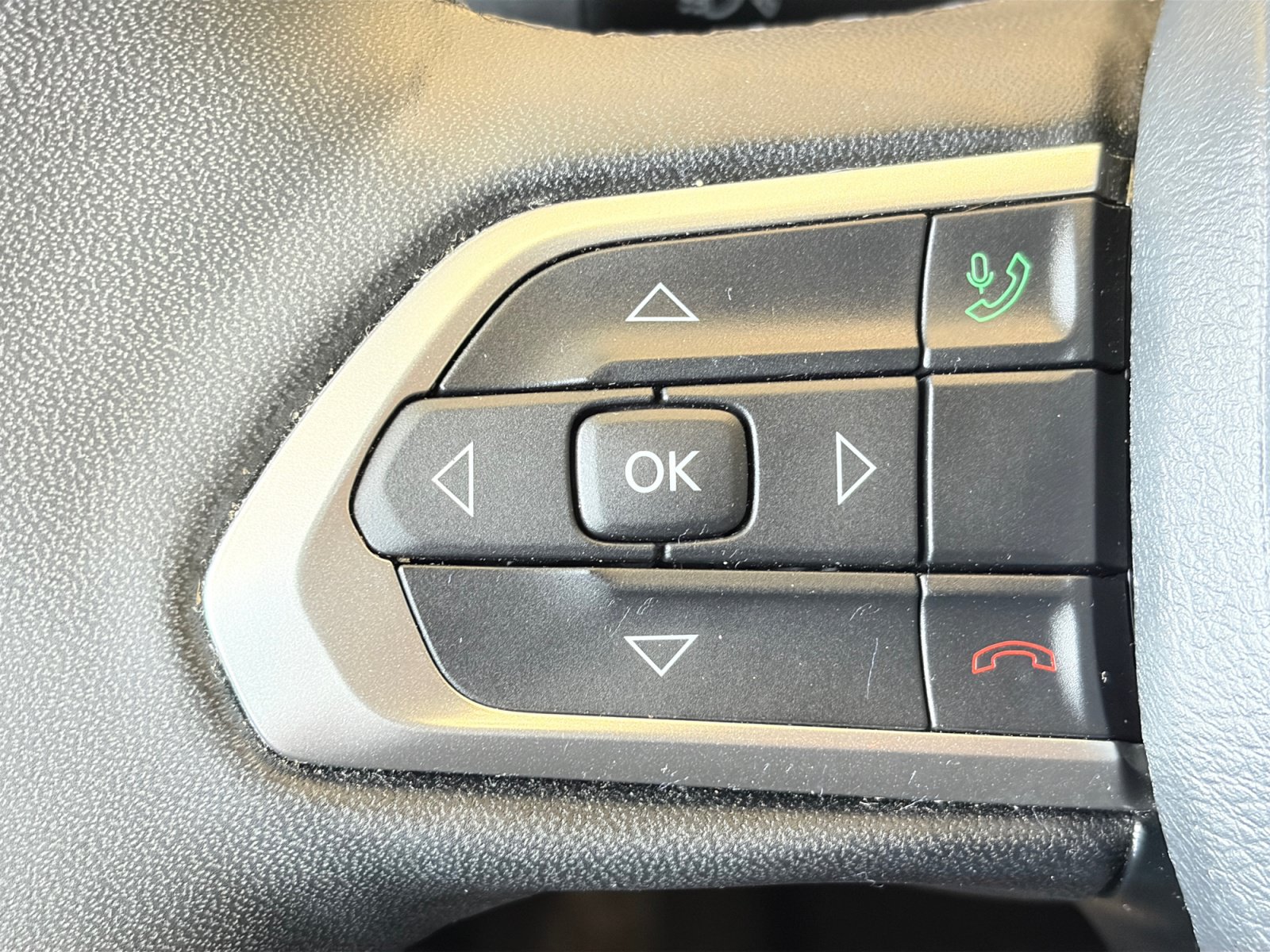 Used 2024 Jeep Compass Limited AWD/4WD image 20