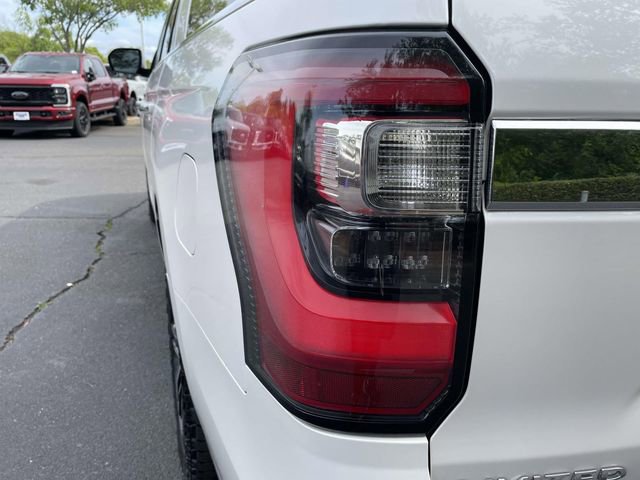 Certified 2019 Ford Expedition Max Limited w/ Special Edition Package AWD/4WD image 35