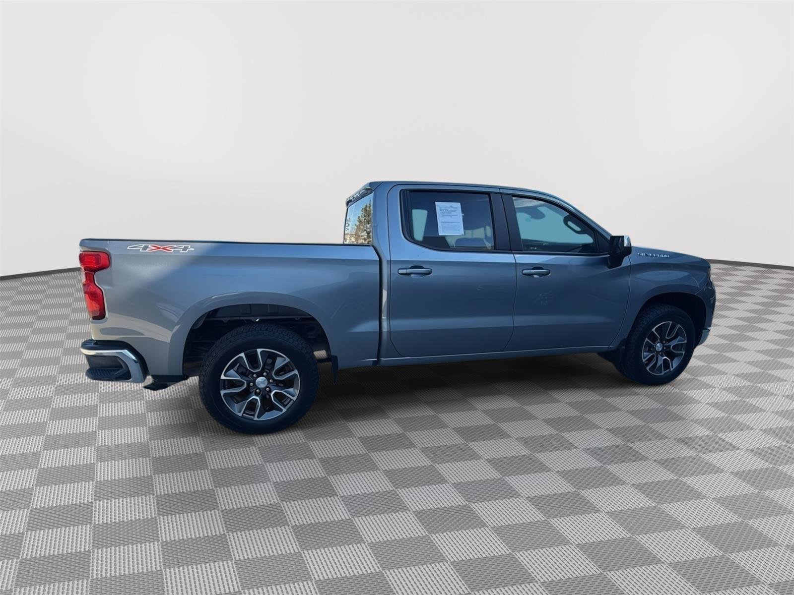 Used 2023 Chevrolet Silverado 1500 LT image 6