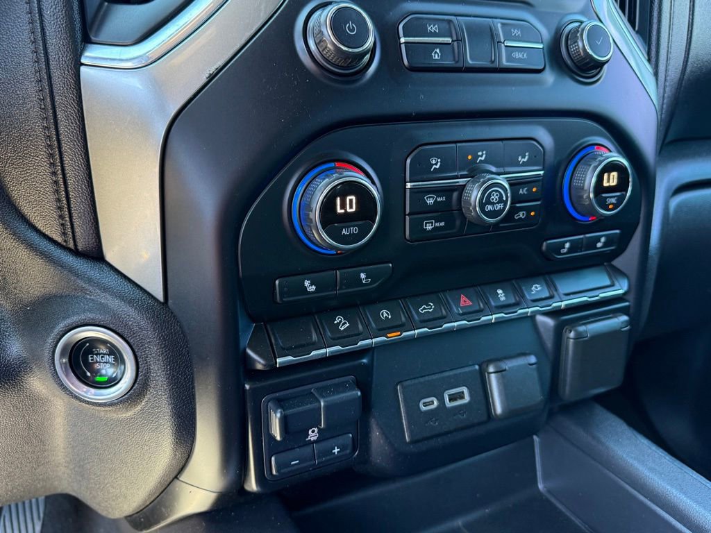 Used 2020 Chevrolet Silverado 1500 RST image 22