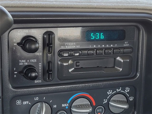 Used 1997 Chevrolet Silverado 1500 image 16