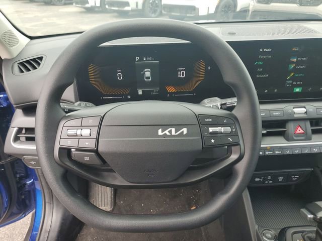 New 2025 Kia K4 LXS image 10