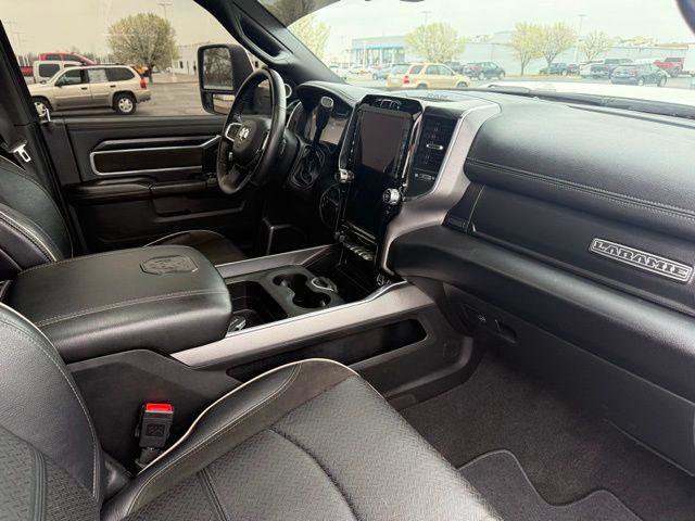 Used 2024 RAM 2500 Laramie w/ Sport Appearance Package image 34