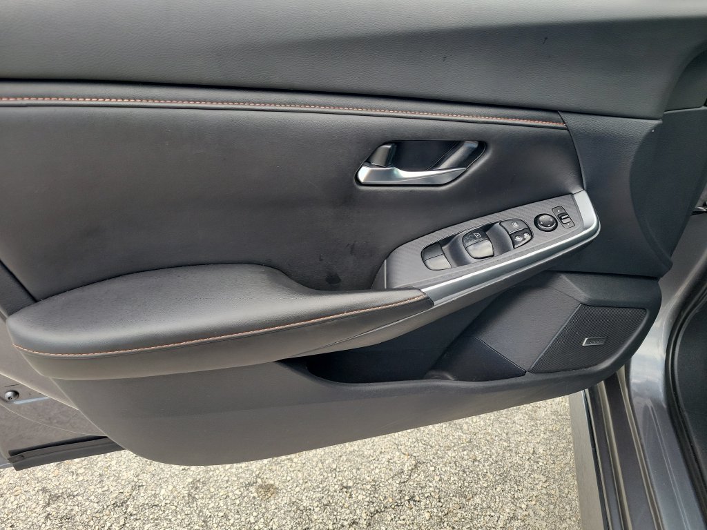 Used 2021 Nissan Sentra SR w/ SR Premium Package FWD image 19