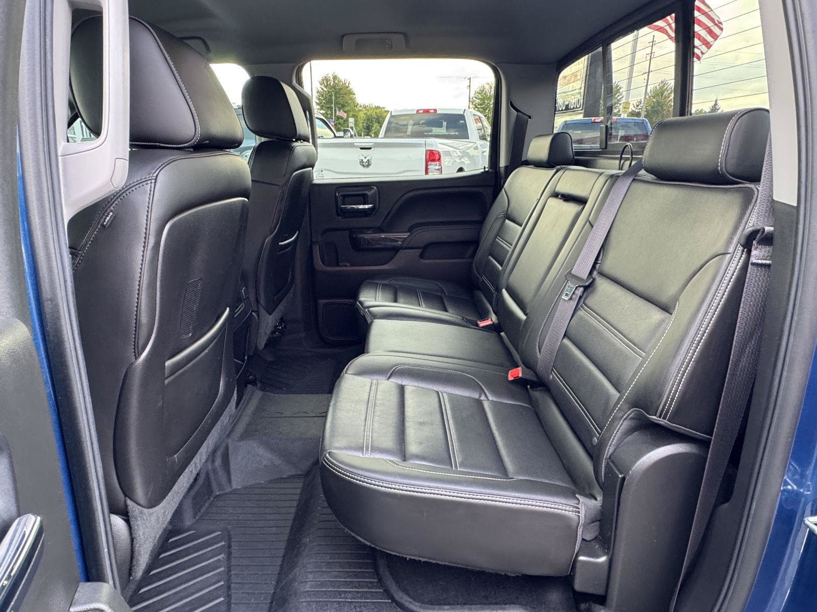 Used 2015 GMC Sierra 1500 Denali w/ Driver Alert Package AWD/4WD image 31