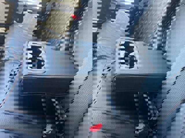 Certified 2025 Ford Escape ST-Line Elite w/ Premium Technology Package image 14