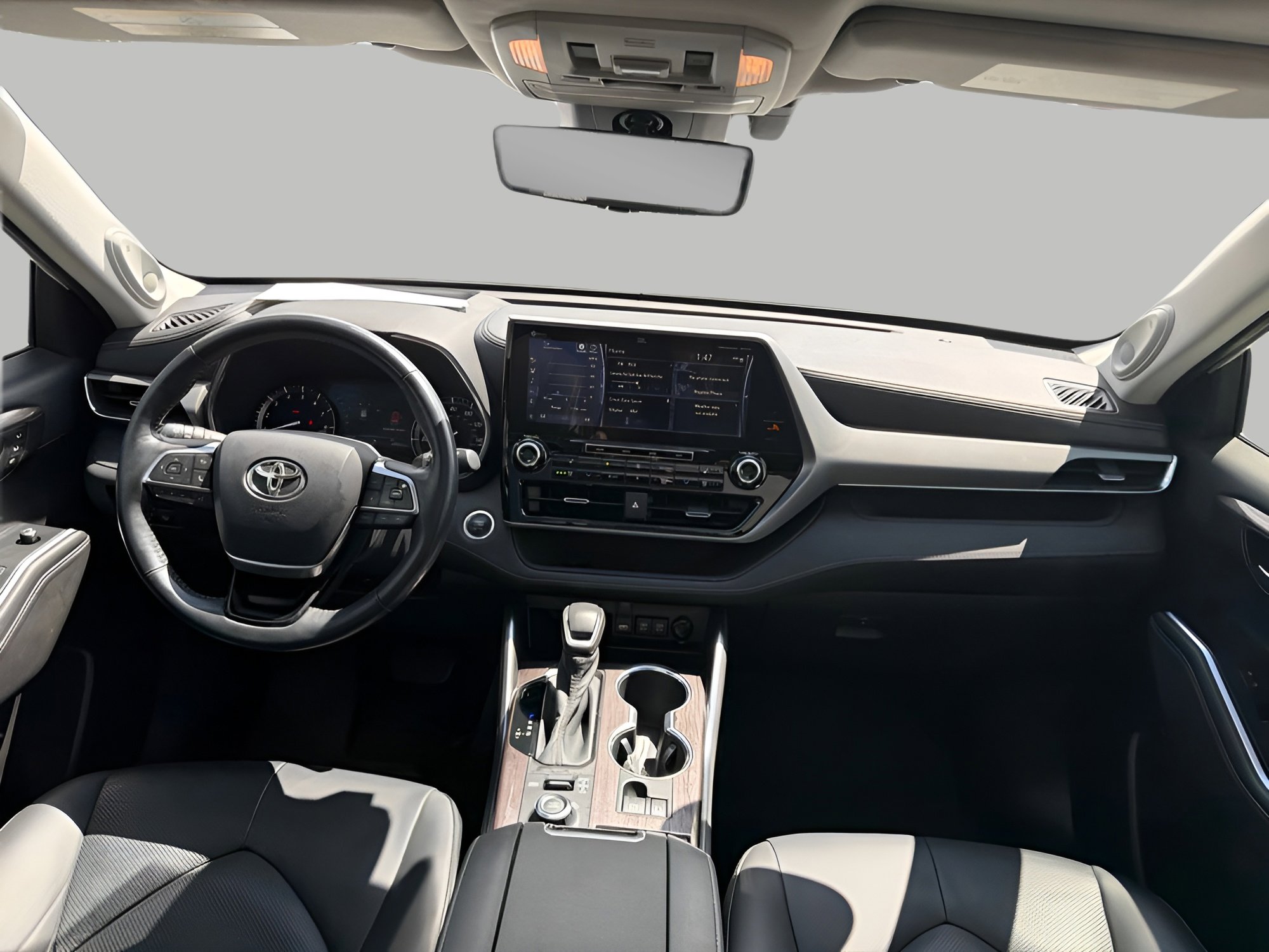 Used 2021 Toyota Highlander Platinum AWD/4WD image 3