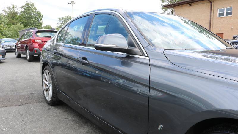 Used 2017 BMW 330e RWD image 6